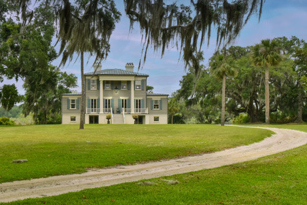 lowcountry historic home in the ace basin edisto island brookland