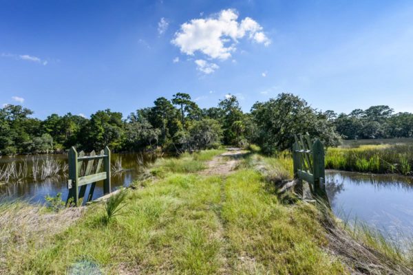 Waterfront Edisto Island Salt Point