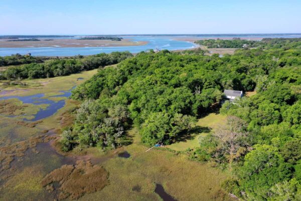 Marshfront home on Wadmalaw Island | 2660 Cherry Point Road