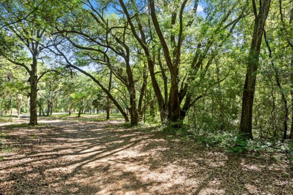 Marshfront home on Wadmalaw Island | 2660 Cherry Point Road