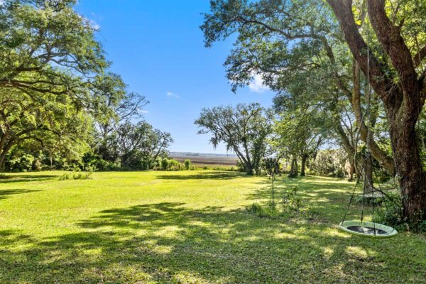 Marshfront home on Wadmalaw Island | 2660 Cherry Point Road